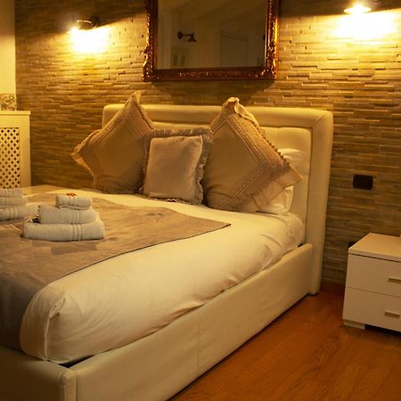 Bb Tortona Bed & Breakfast Милано Екстериор снимка