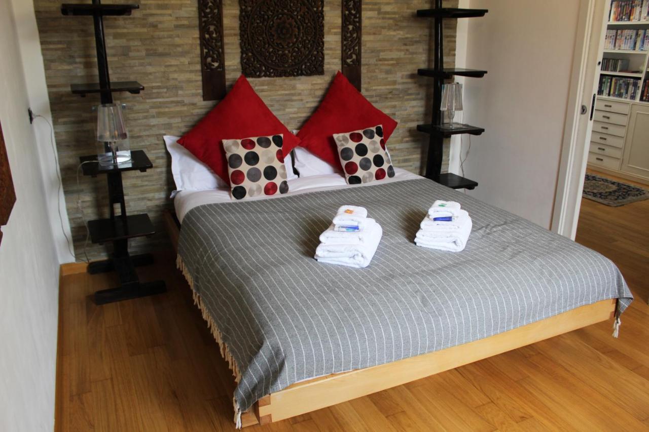 Bb Tortona Bed & Breakfast Милано Екстериор снимка