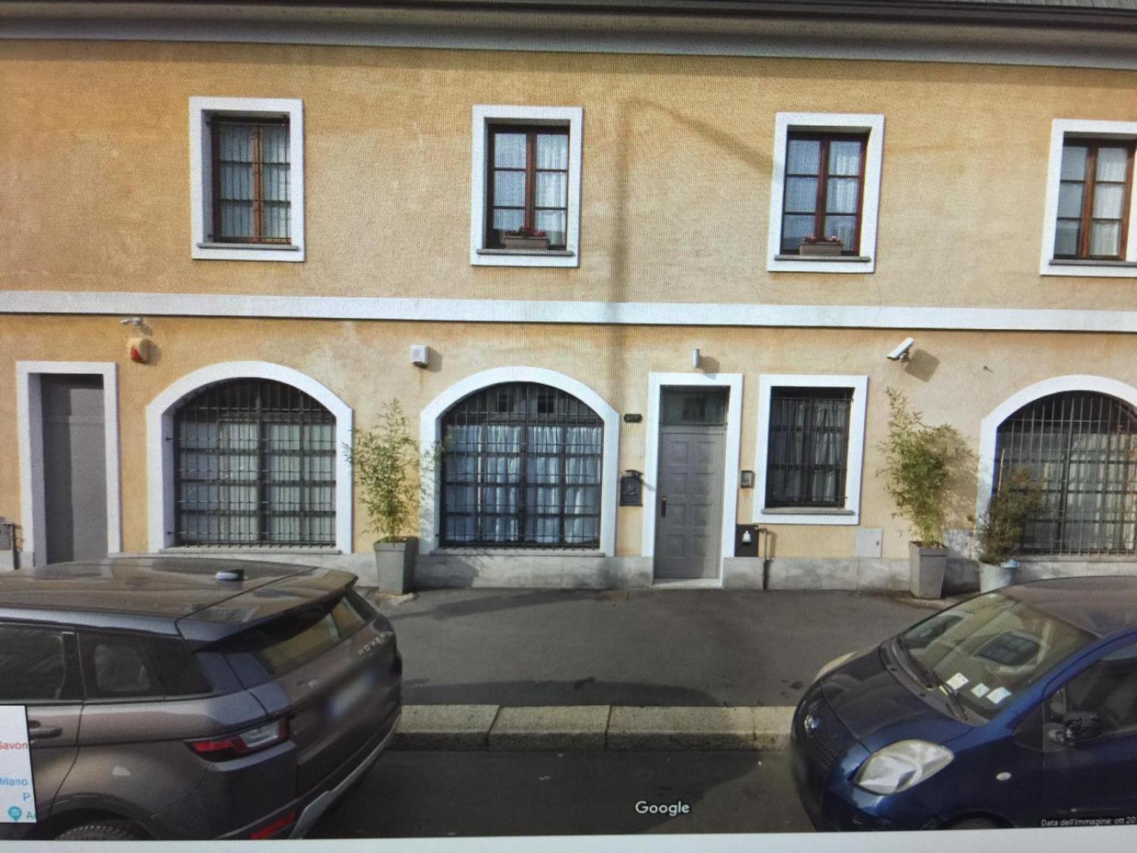Bb Tortona Bed & Breakfast Милано Екстериор снимка